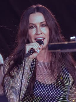 Photograph of Alanis Morissette